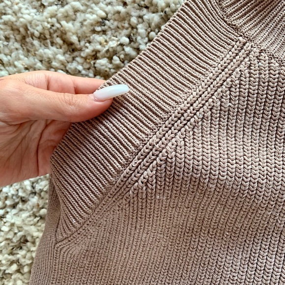 WILFRED CROPPED KNIT TANK TOP - Picture 3 of 5